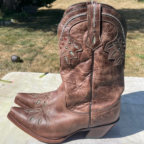 Rare Tony Lama Brown Boots with Turquoise and Red Details - Picture 2 of 8